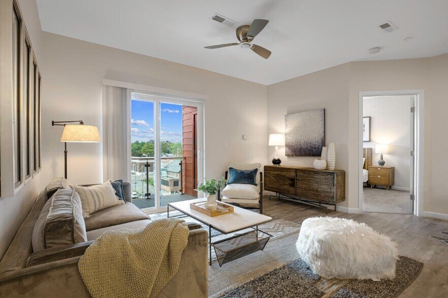 More Photos Of 21 East St, North Attleboro Apartments For Lease