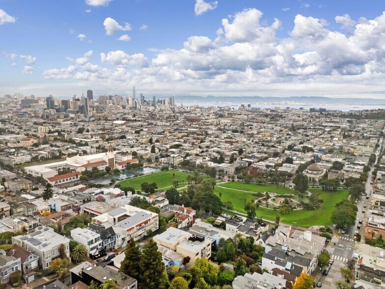 More Photos Of 237 Cumberland St, San Francisco Multifamily For Sale