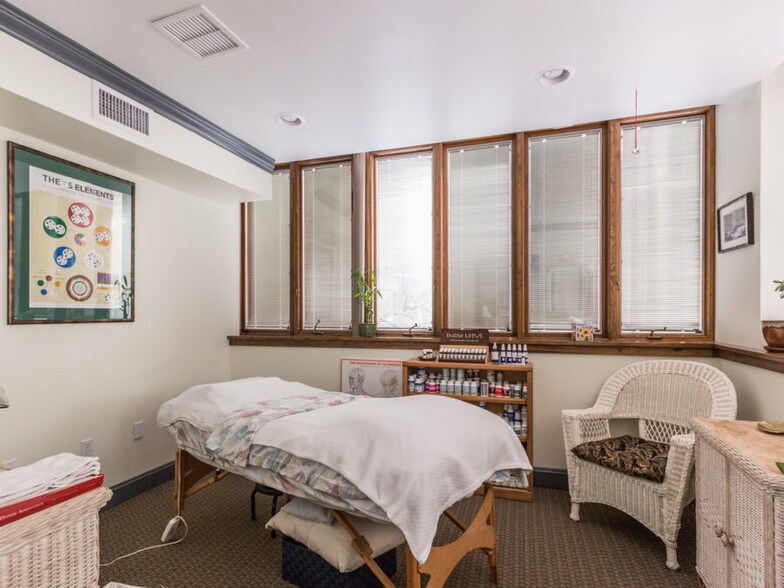 More Photos Of 110 E State St, Kennett Square Storefront Retail Office For Lease