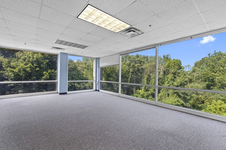 More Photos Of 1445 Boston Post Rd, Guilford Medical For Sale