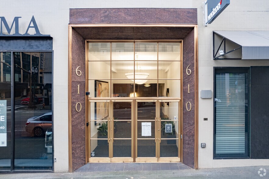 More Photos Of 610 SW Broadway, Portland Office For Lease