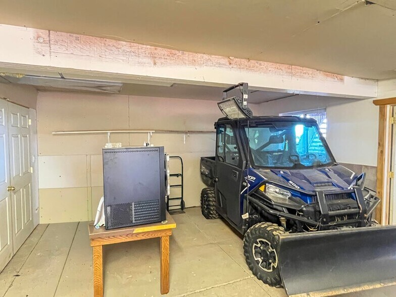 More Photos Of 2498 Silverado Ridge, Duck Creek Village Specialty For Sale