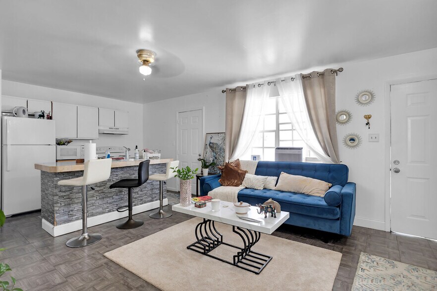 More Photos Of 912 Pohalski St, Key West Multifamily For Sale