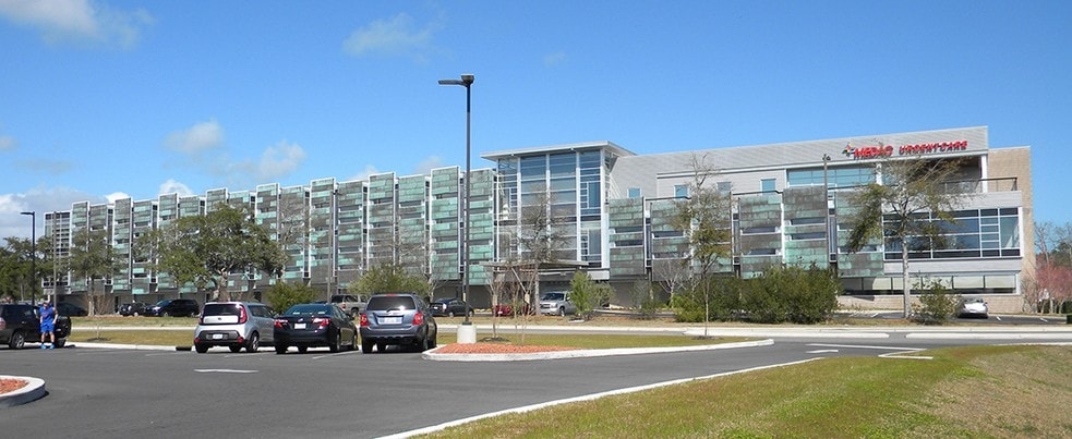 More Photos Of 8115 Market St, Wilmington Medical For Sale