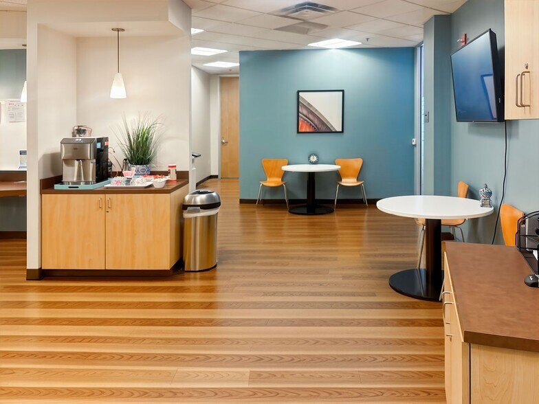 More Photos Of 755 Baywood Dr, Petaluma Coworking Space