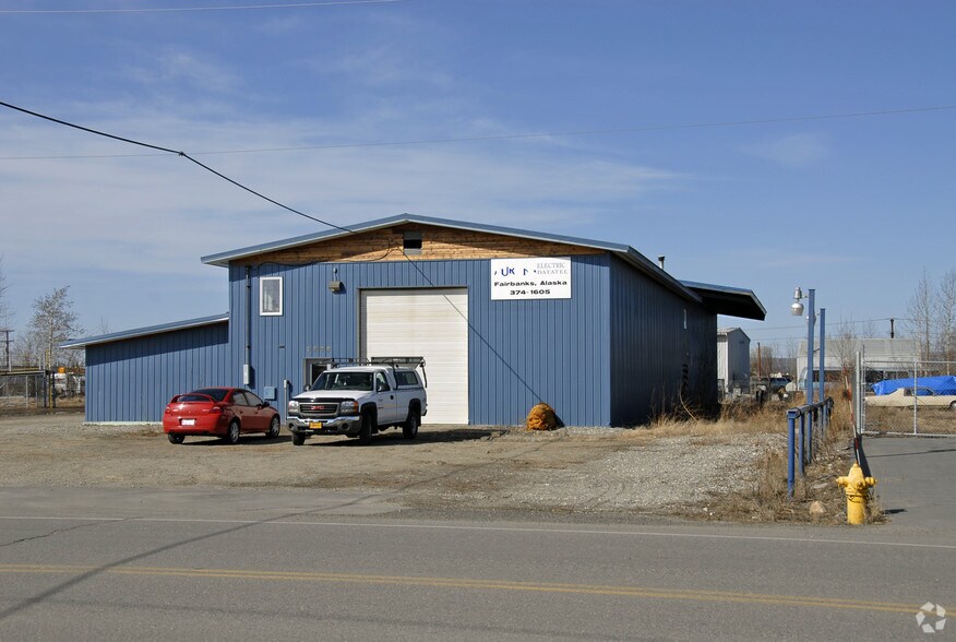 More Photos Of 3202 Industrial Ave, Fairbanks Warehouse For Lease