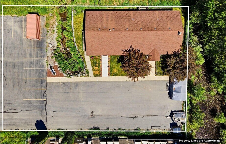 More Photos Of 135 McGhee Rd, Kootenai Flex For Sale