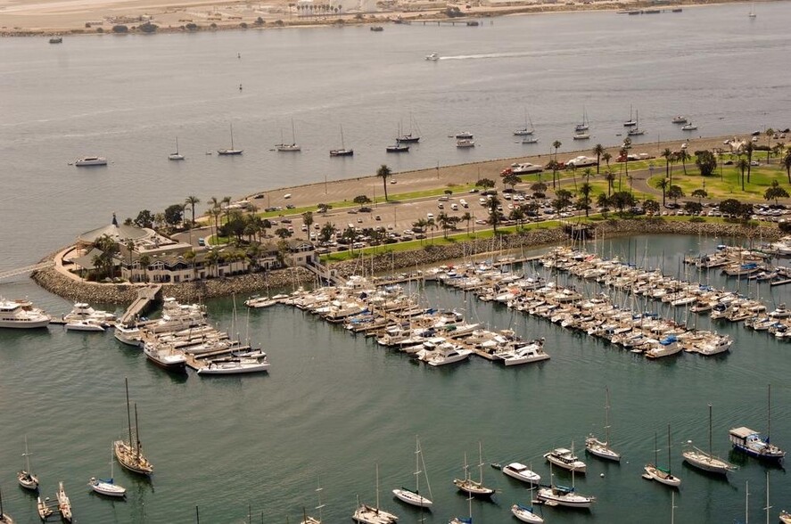 Primary Photo Of 2240 Shelter Island Dr, San Diego Marina For Sale