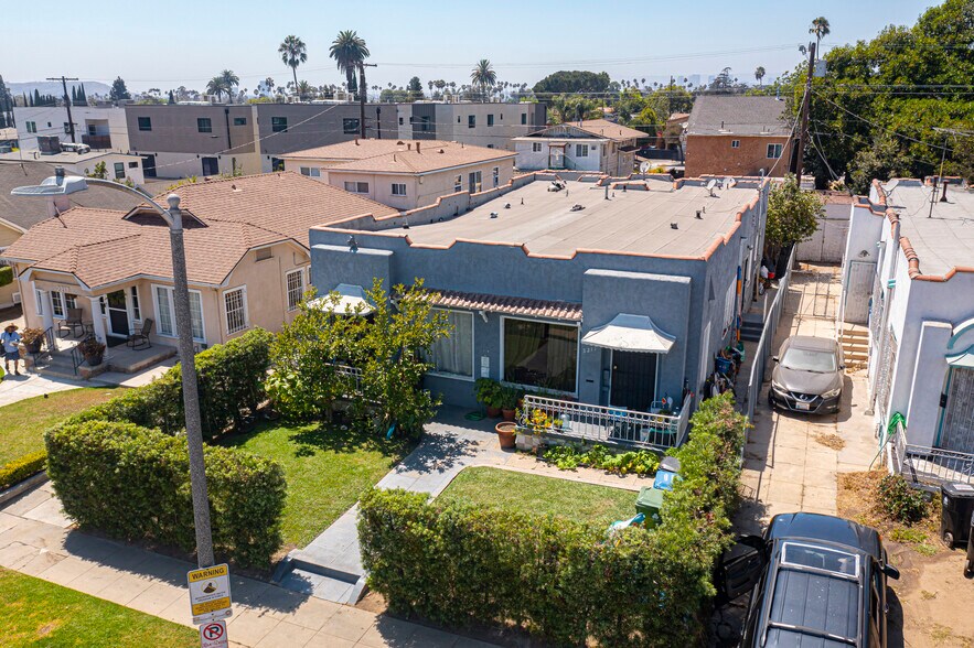 More Photos Of 2211 S Bronson Ave, Los Angeles Apartments For Sale