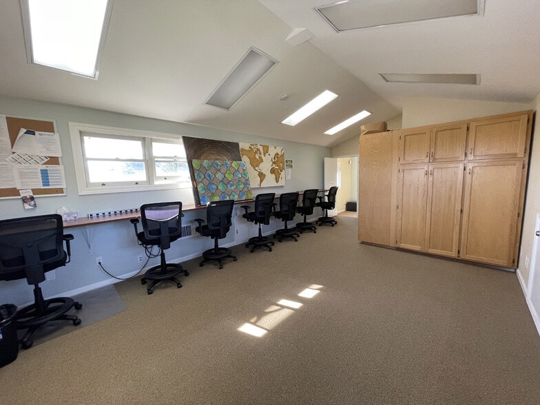 More Photos Of 365 Kuck Ln, Petaluma Specialty For Sale