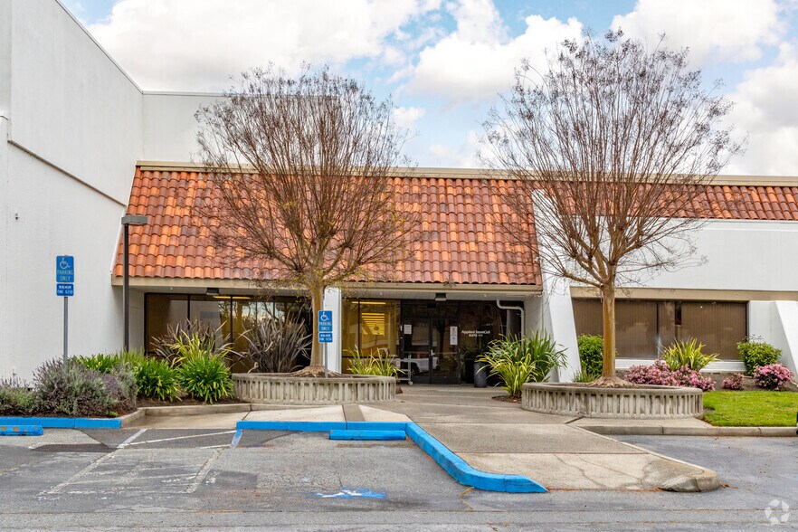 More Photos Of 521 Cottonwood Dr, Milpitas Office For Lease