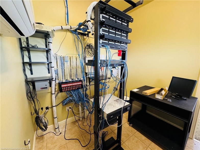 More Photos Of 2237 US Highway 27 S, Sebring Medical For Lease