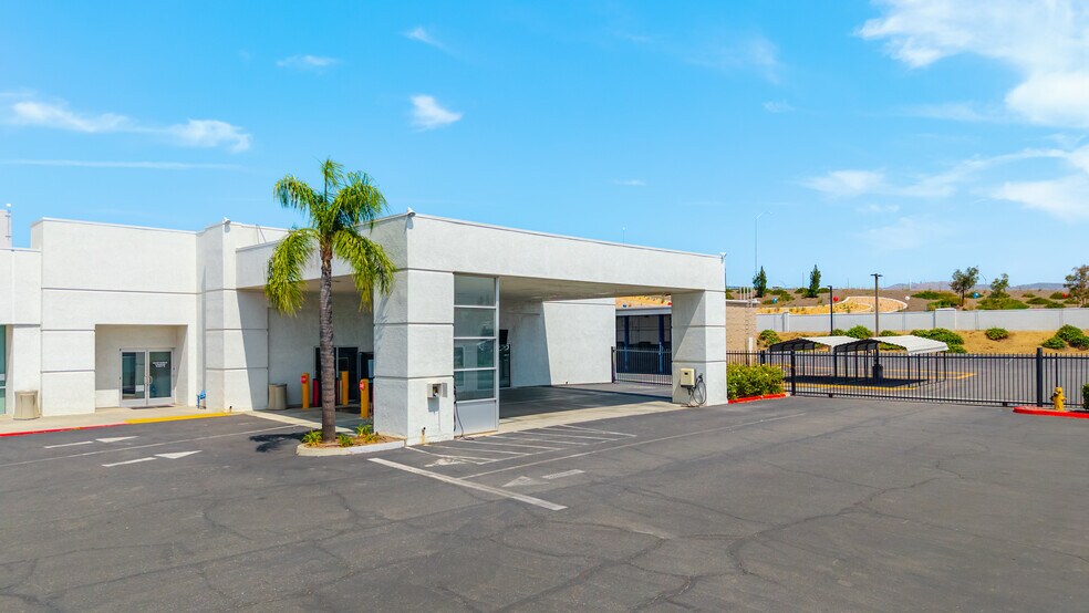 More Photos Of 27750 Eucalyptus Ave, Moreno Valley Auto Dealership For Lease