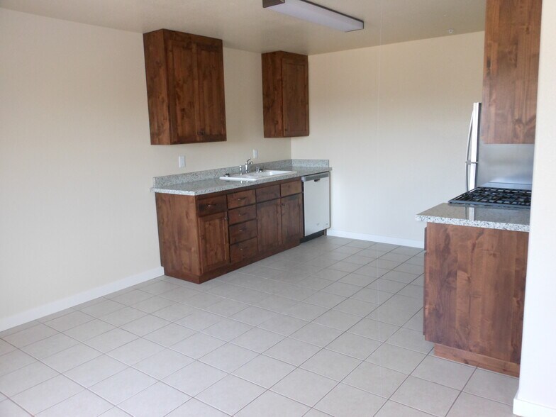 More Photos Of 2450 Newburg Ct, Fortuna Multifamily For Sale