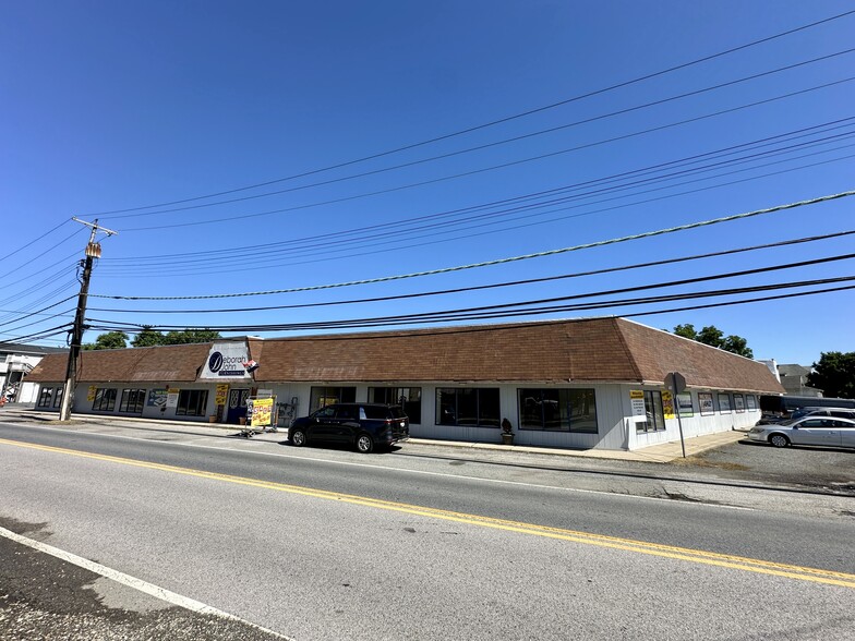 Primary Photo Of 2500 Sparrows Point Rd, Sparrows Point Storefront For Lease