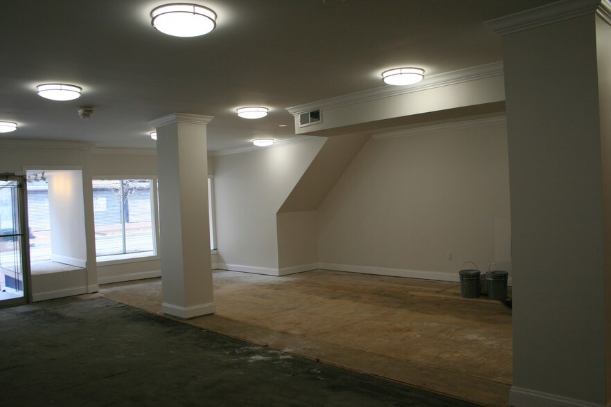 More Photos Of 114 N Howard St, Baltimore Storefront Retail Residential For Sale