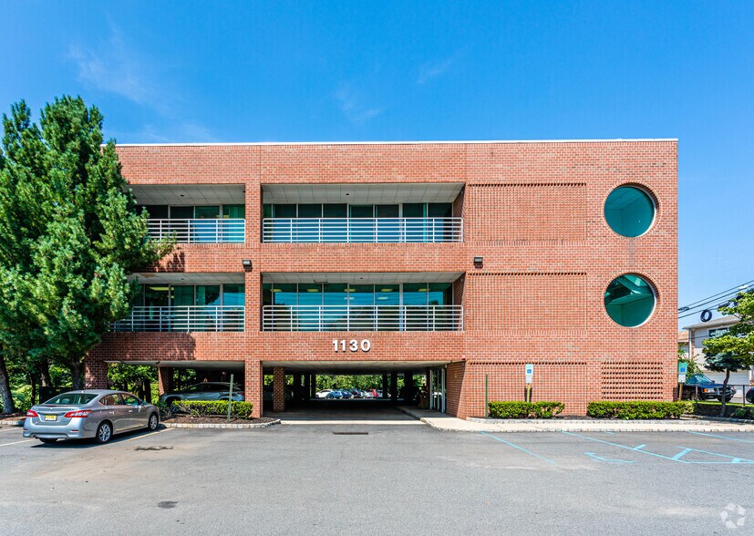 More Photos Of 1130 McBride Ave, Woodland Park Office For Lease