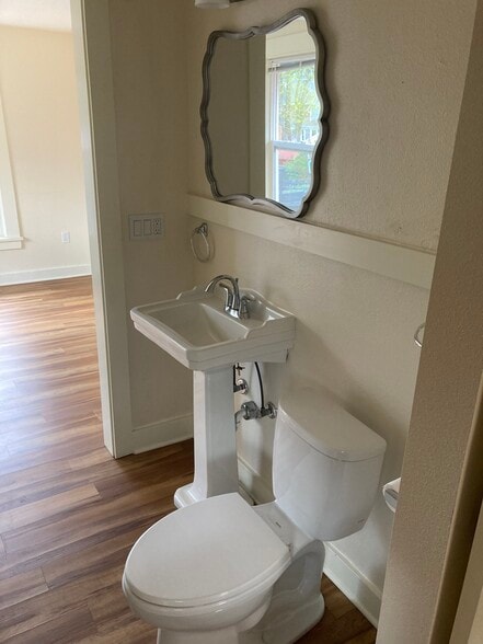 More Photos Of 8605 SE 11th Ave, Portland Apartments For Sale