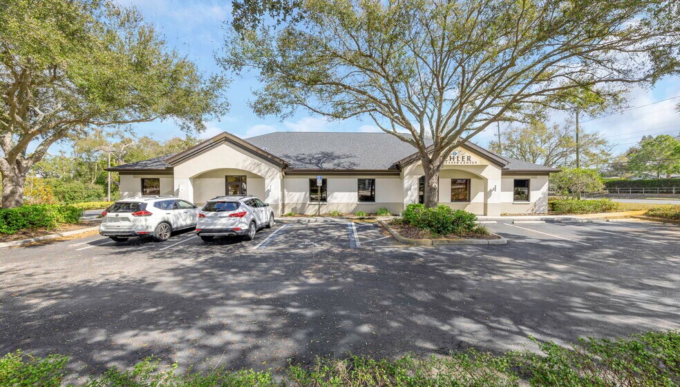 More Photos Of 2346 Drew St, Clearwater Office For Sale