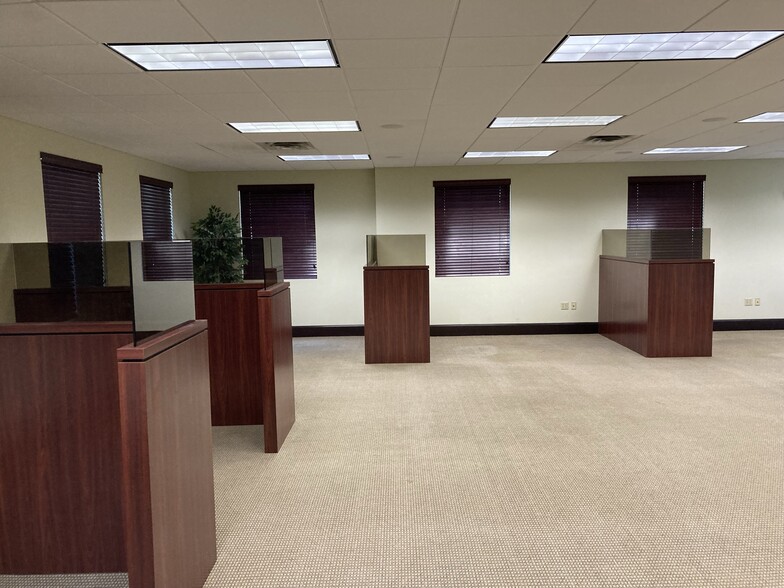 More Photos Of 6115 Lyons Rd, Coconut Creek Office For Lease