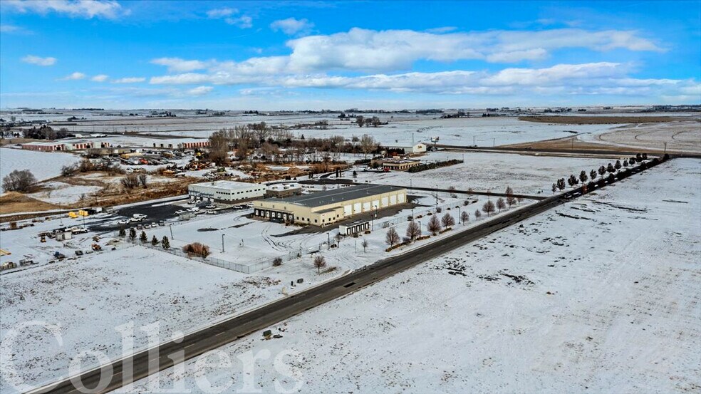 More Photos Of 382 American Ave, Jerome Warehouse For Lease