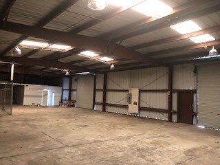 More Photos Of 5533 W Beaver St, Jacksonville Service For Lease