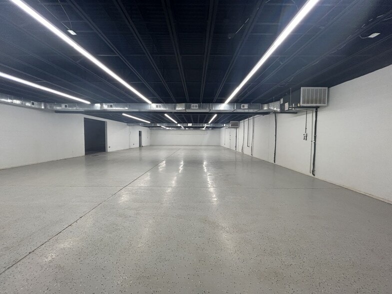 More Photos Of 10737 Dutchtown Rd, Knoxville Freestanding For Lease