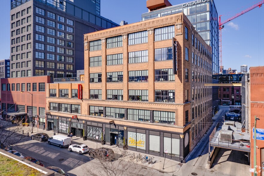 Primary Photo Of 210-220 N Green St, Chicago Office Residential For Lease