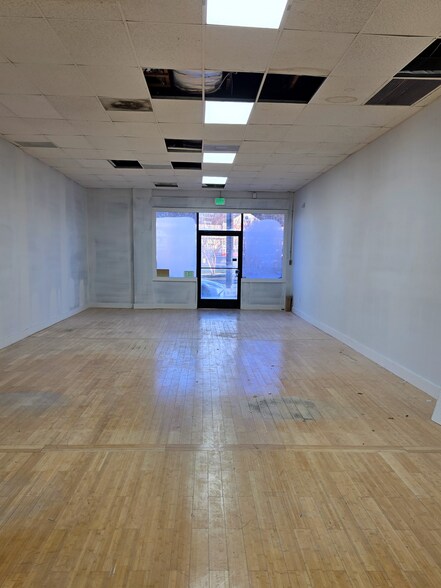 More Photos Of 1201 Eastern Blvd, Essex Storefront Retail Office For Lease