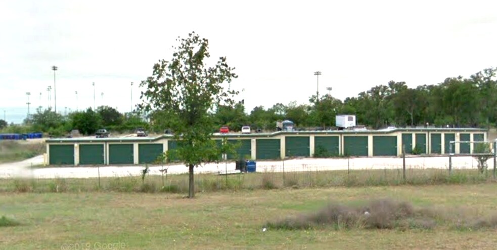 More Photos Of 4300 Burch Dr, Del Valle Land For Lease