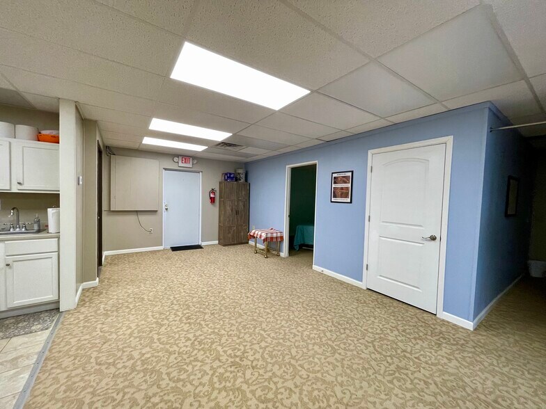 More Photos Of 3633 25th St, Columbus Storefront Retail Office For Sale