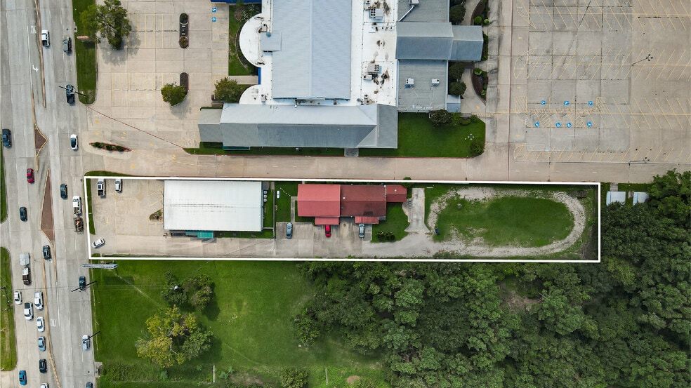 More Photos Of 409 Rayford Rd, Spring Freestanding For Sale