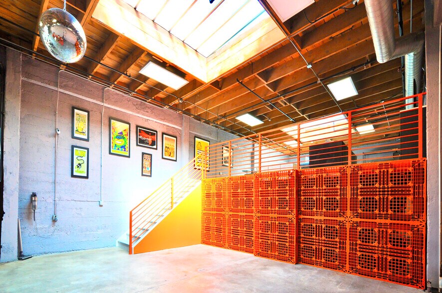 More Photos Of 1385 Harrison St, San Francisco Flex For Sale