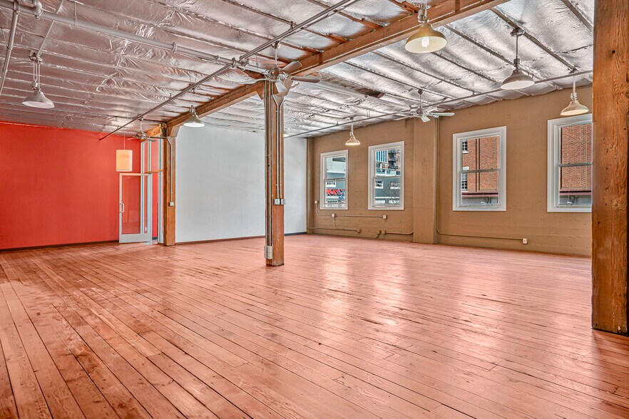 More Photos Of 629-639 J St, San Diego Storefront Retail Office For Lease