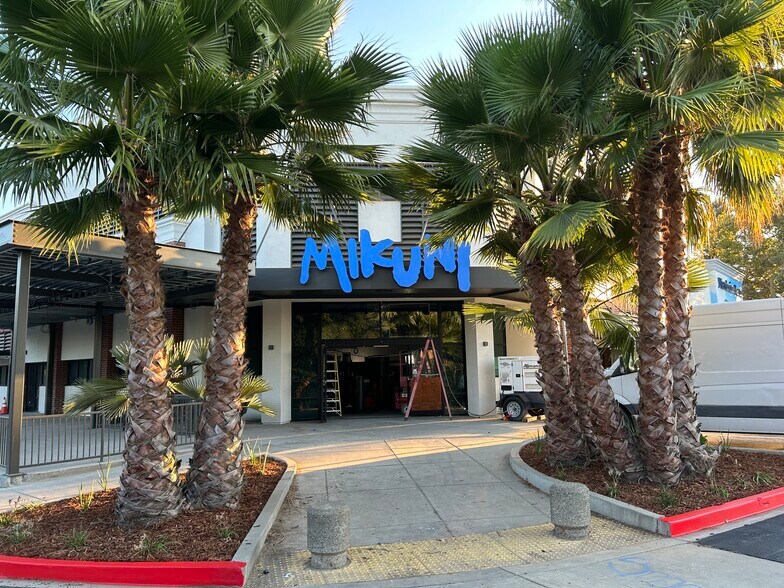 More Photos Of 2339 Fair Oaks Blvd, Sacramento Freestanding For Lease