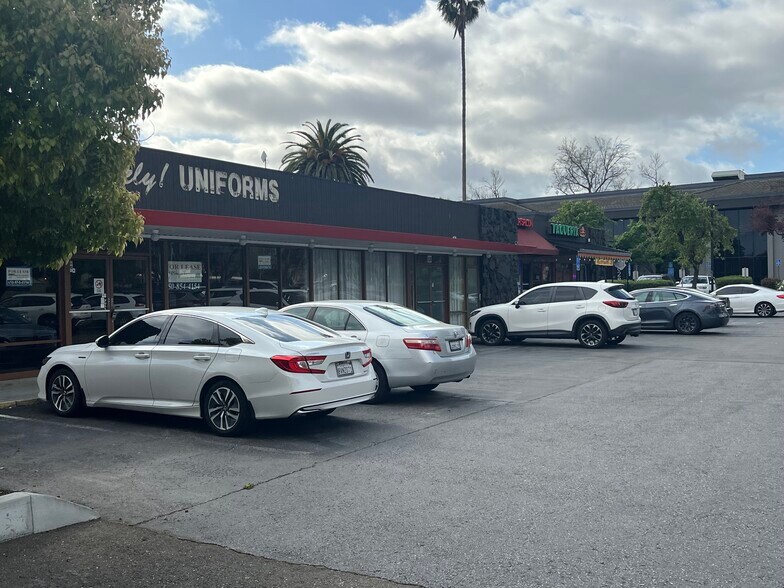 More Photos Of 800-814 S Bascom Ave, San Jose Freestanding For Lease