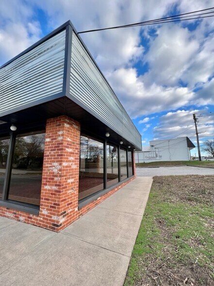 More Photos Of 8457-8459 Fort Smallwood Rd, Pasadena Fast Food For Lease