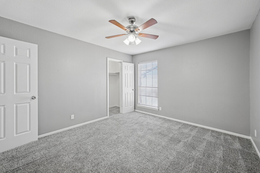 More Photos Of 3733-3737 Reagan Dr, Fort Worth Apartments For Sale