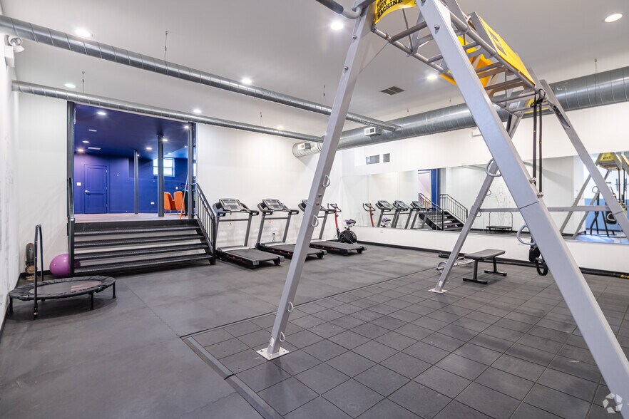 More Photos Of 1831 S Racine Ave, Chicago Apartments For Sale