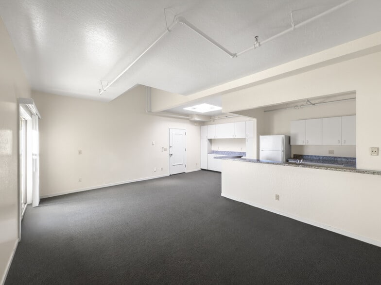 More Photos Of 2974-2980 College Ave, Berkeley Apartments For Lease