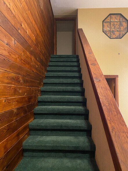 More Photos Of 8491 US Highway 281 N, Spring Branch Showroom For Sale