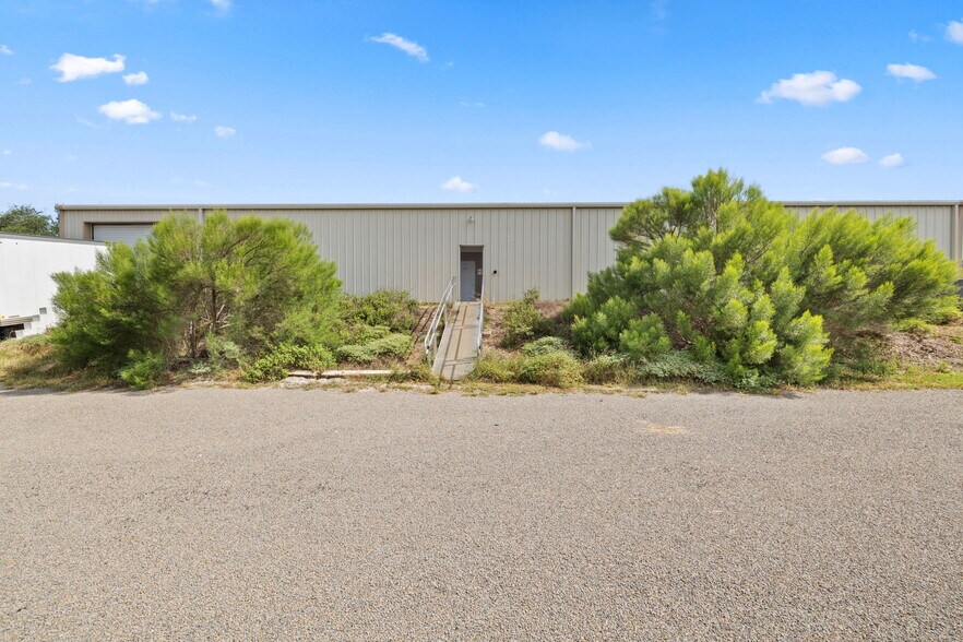 More Photos Of , Dripping Springs Unknown For Sale