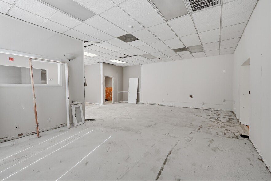 More Photos Of 112 Nevada City Hwy, Nevada City Office For Sale