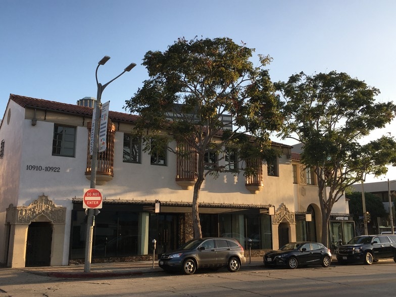 More Photos Of 1025-1126 Westwood Blvd, Los Angeles Unknown For Lease