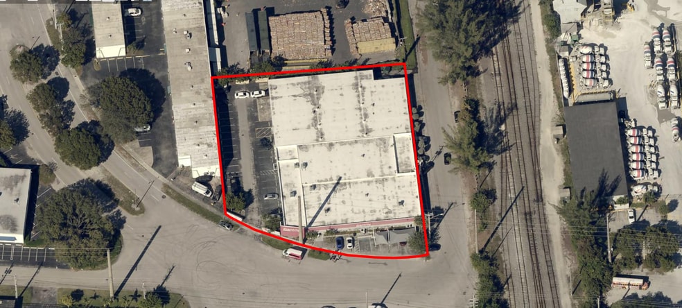 Primary Photo Of 111 SW 33rd St, Fort Lauderdale Warehouse For Lease