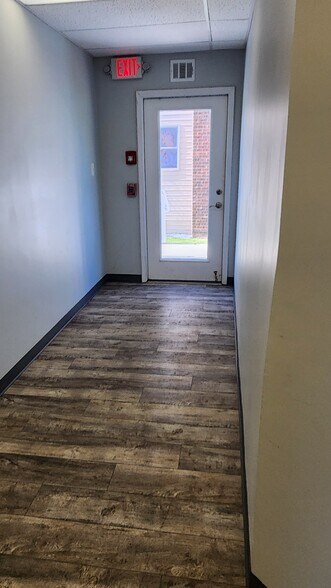 More Photos Of 901 Route 168, Turnersville Office For Lease