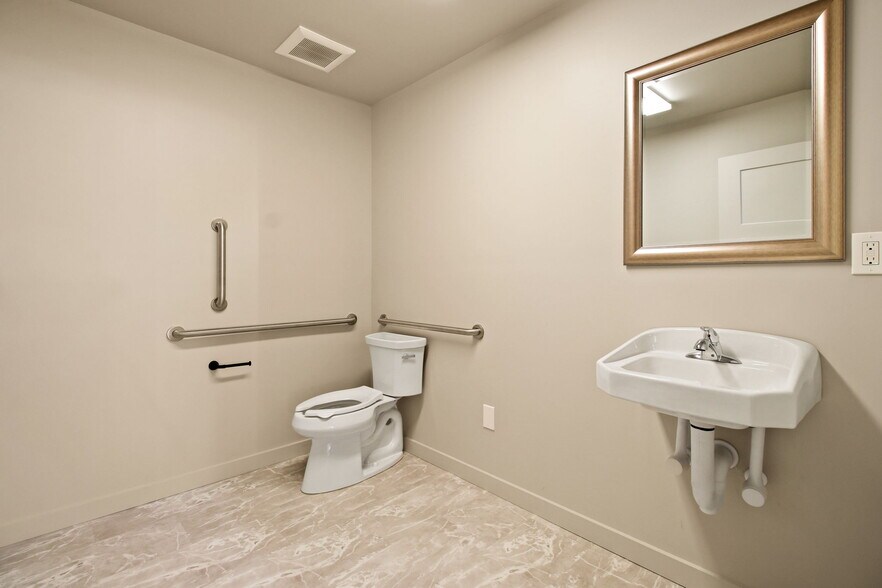 More Photos Of 713 W King St, Boone Storefront For Sale