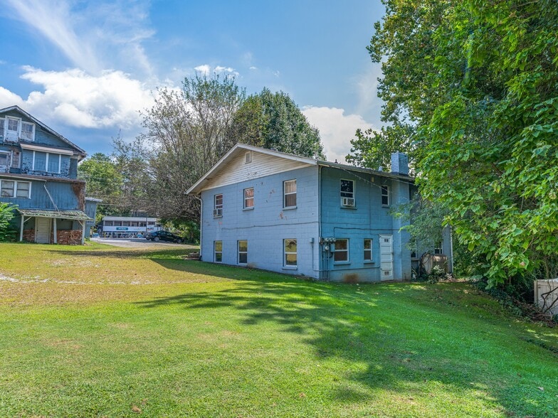 More Photos Of 210 Merrimon Ave, Asheville Land For Sale