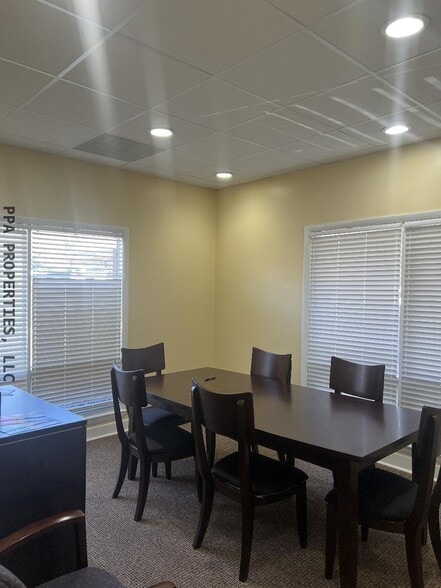 More Photos Of 3717 University Dr, Durham Office For Lease