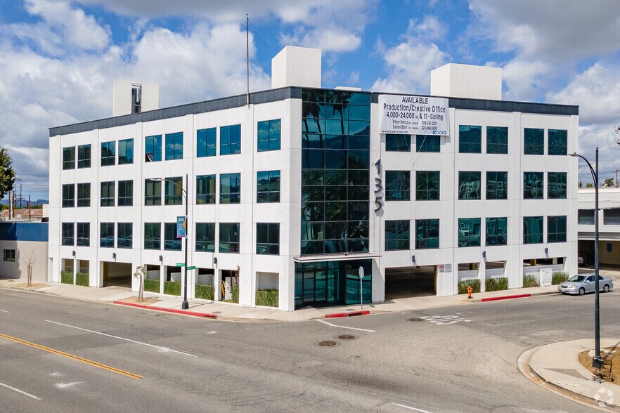 Primary Photo Of 135 W Magnolia Blvd, Burbank Loft Creative Space For Lease